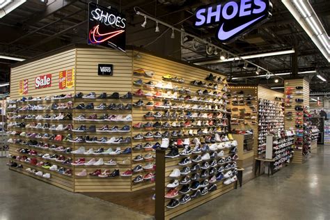 skopje sneaker stores.